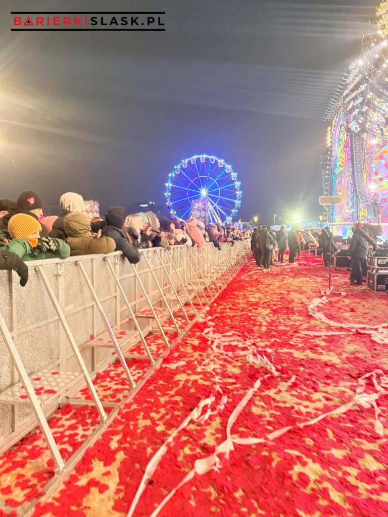 barierki mojo pod sceną wośp