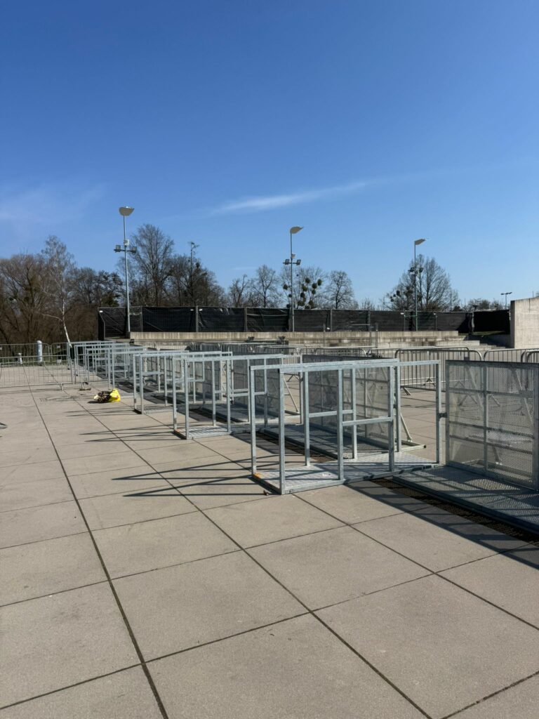 tunele wejściowe mojo